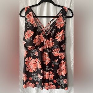 🌺 Tropical Floral Tankini – Crisscross Back, Size 22W 🌺
